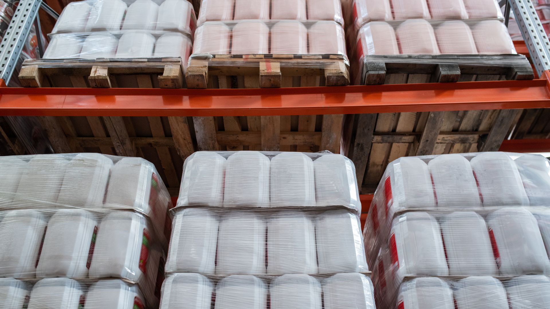 Reinforced film structure for heavy-duty load protection