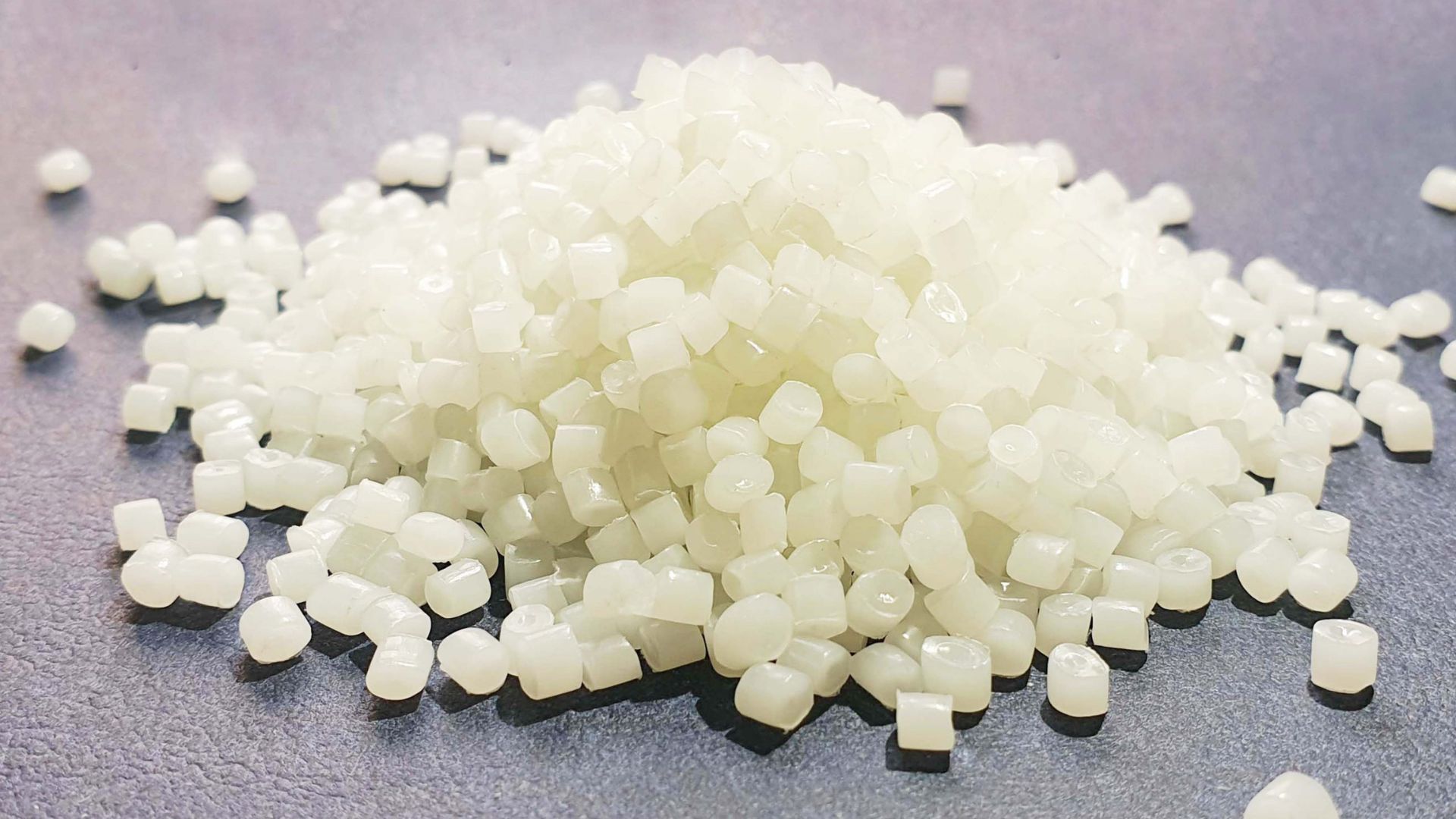 Slip and anti-block masterbatch improves film handling